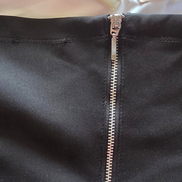 bebe Strapless Dress with Black and Neon Yellow Pattern - Picture 5 of 10